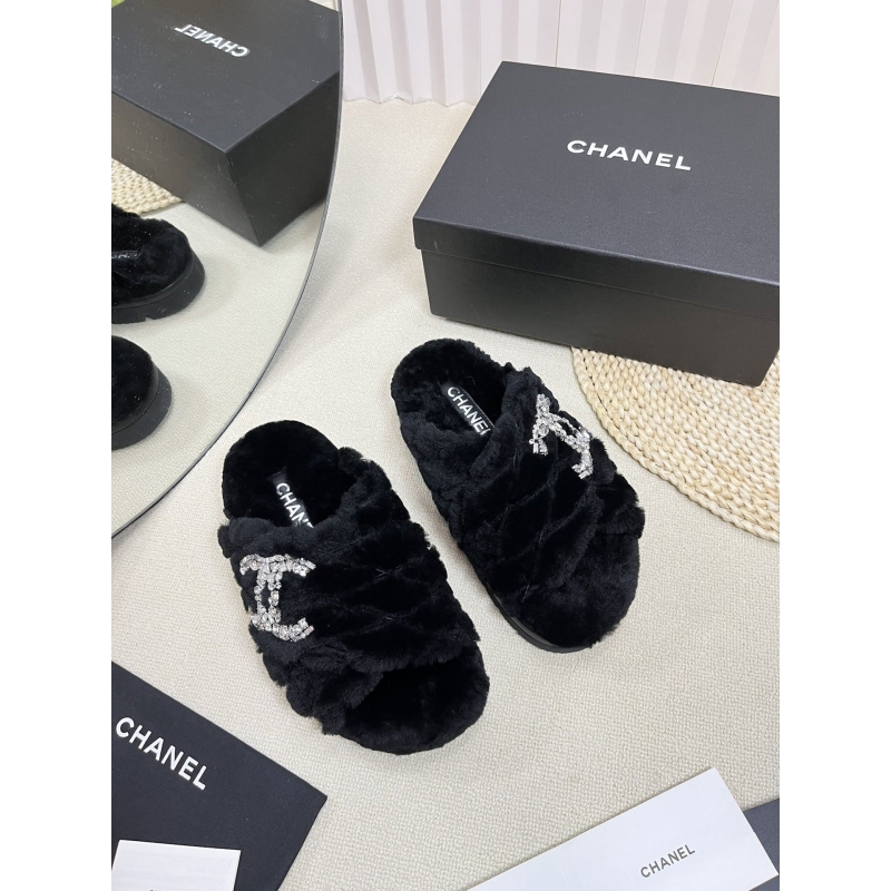 Ch*el slippers